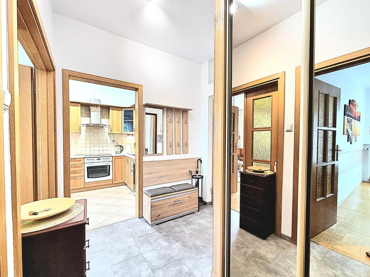 Saska Kepa Apartment Warszawa Exteriör bild